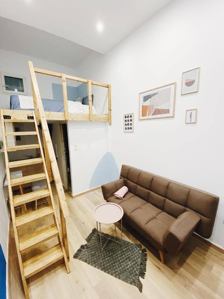 Velestinou Private Maisonette Apartment Athena Bagian luar foto